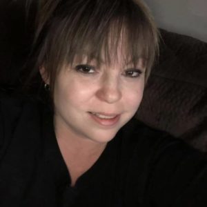 Deb Instagram: Why barbering? ? I started by working with women's hair but quickly realized I had more fun and was better working with men's hair. I've now been in the industry for 12 years, working as a barber for 5. I'm looking forward to meeting you all and providing you with great haircuts as well as fast and friendly service! Barber perks: Being a barber is an amazing combination of listening to the needs of the client and applying your knowledge and artistry to make that look a reality!